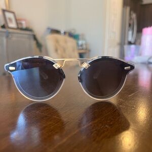 Krewe STL Nylon Oyster Matte mirrored sunglasses. EUC